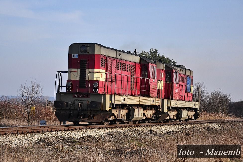 742 285+333 - 6.3.2013 Dobrovice - Nepevzka