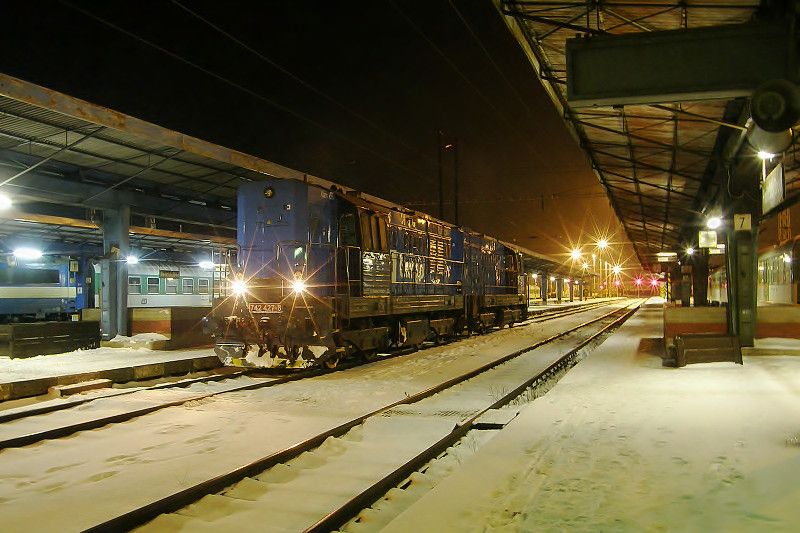 Havl.Brod, 14.2.2009, ped nstupem na vlak 52241