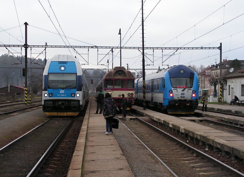 971-068 Sp 1909 Hede,80-29 205 Sp 1956,80-30 014 Os 20032,Letohrad 24.11.2012