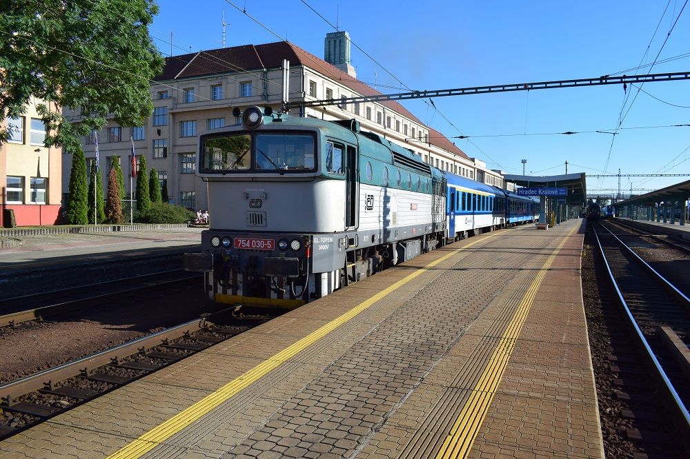 754 030-5 R924Cidlina,Hr.Krlov 31.8.2016