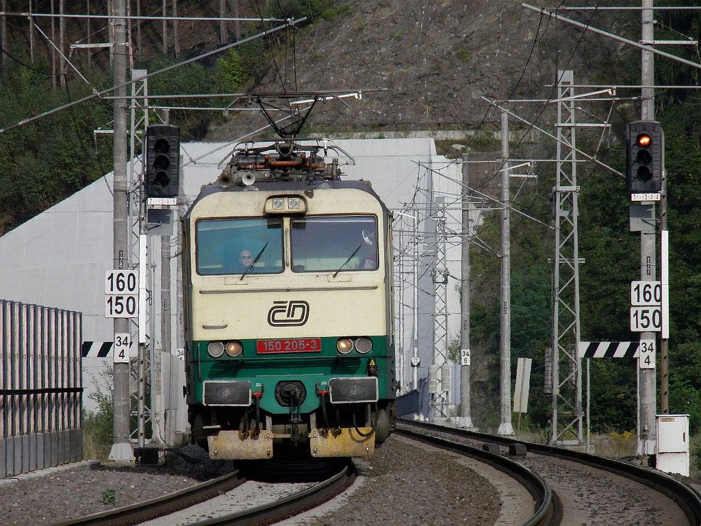 150.205 s R 626 Emil Ztopek mezi tunely Hnvkov II a Hnvkov I.