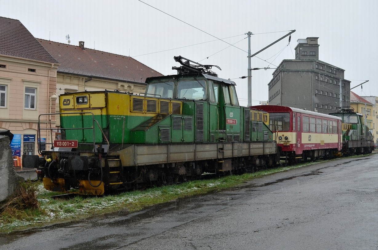 113.001 + 113.002 Tbor 24. 3. 2014