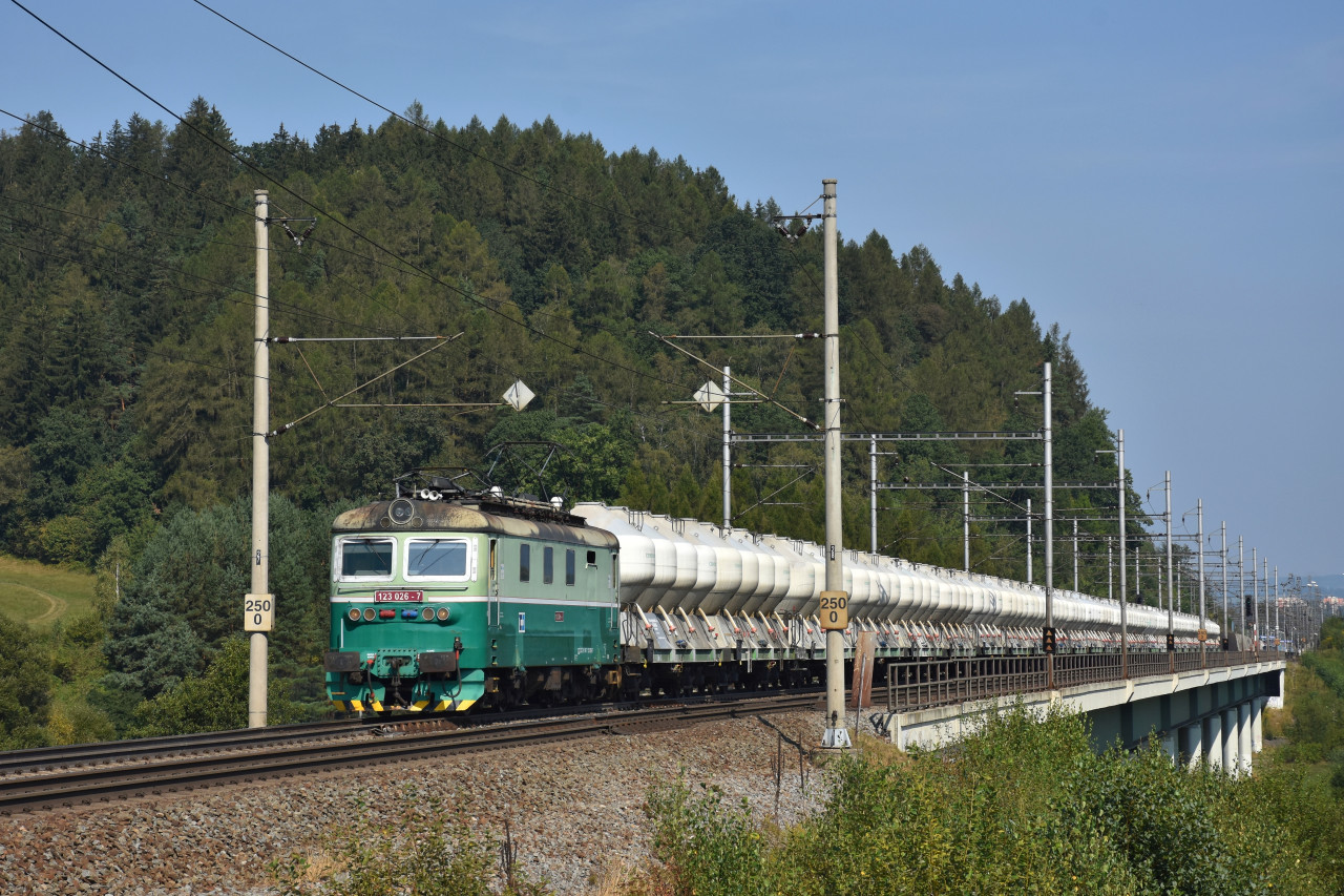 123.026 s Pn 52713 Beroun-Blaovice se bl k odboce Parnk. 30.8.2024