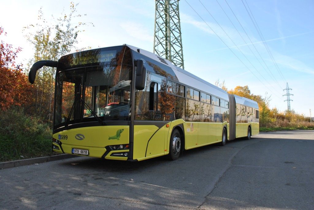 Na konenou Teslova prv dorazil autobus Solaris Urbino IV.