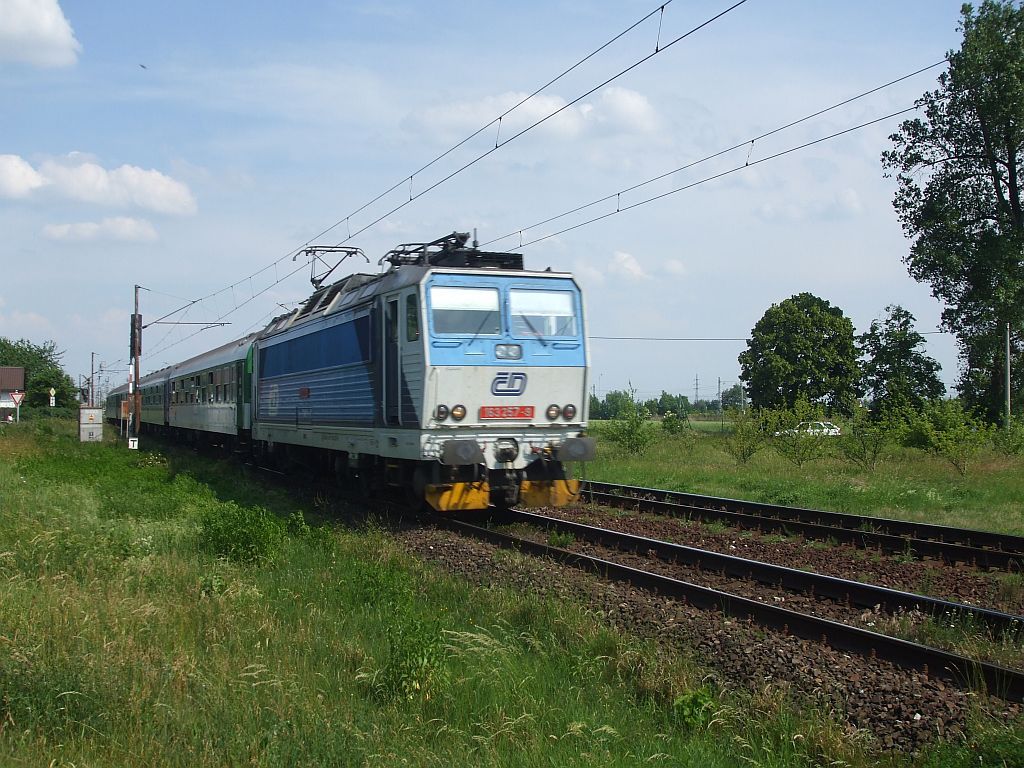 163 257 R 888 - Lys n. L. (5. 6. 2011)