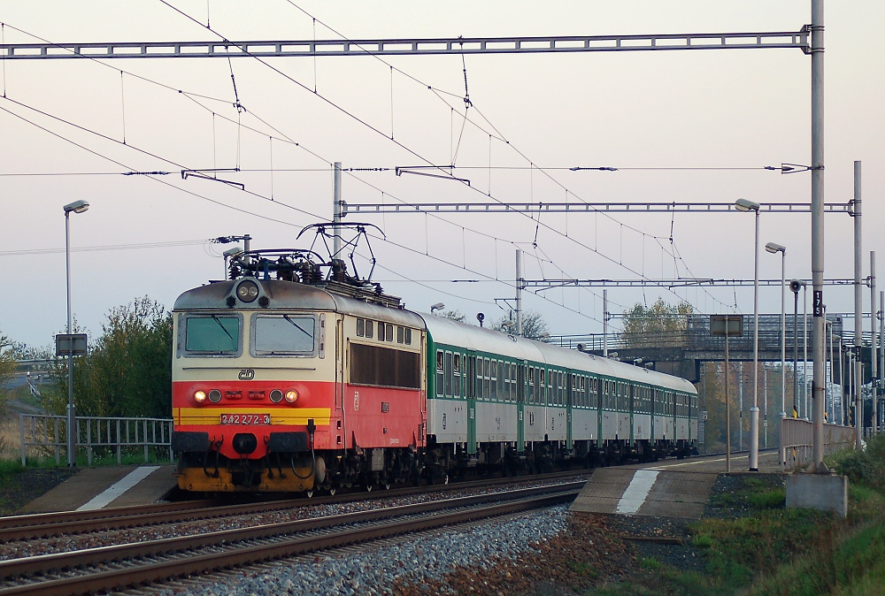 242 272 Ladn 20.10.2012