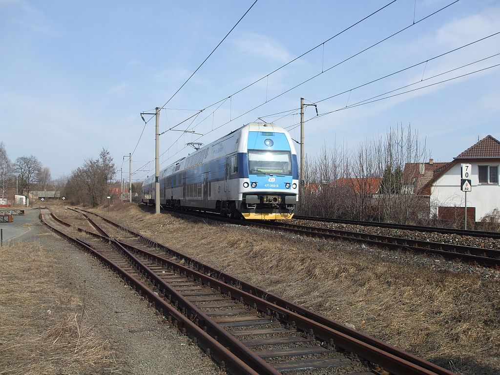 471.065 Os 9414 elkovice-Jiina (23. 3. 2011)