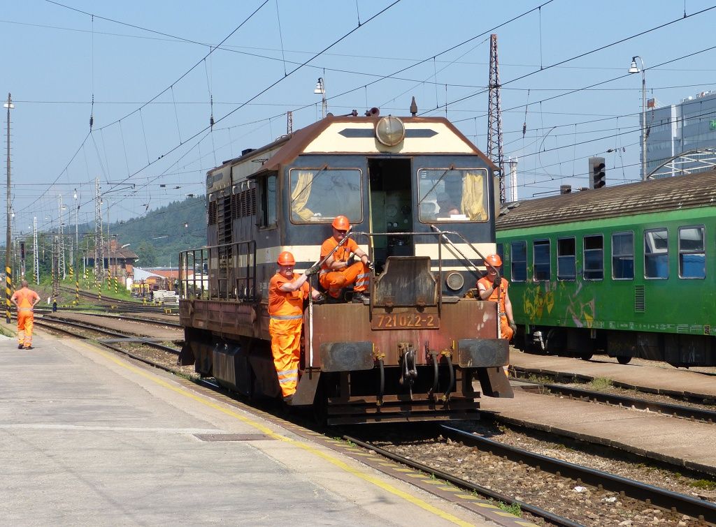 721 022-2 ilina(20.6.2013,foto-Ale Krka)