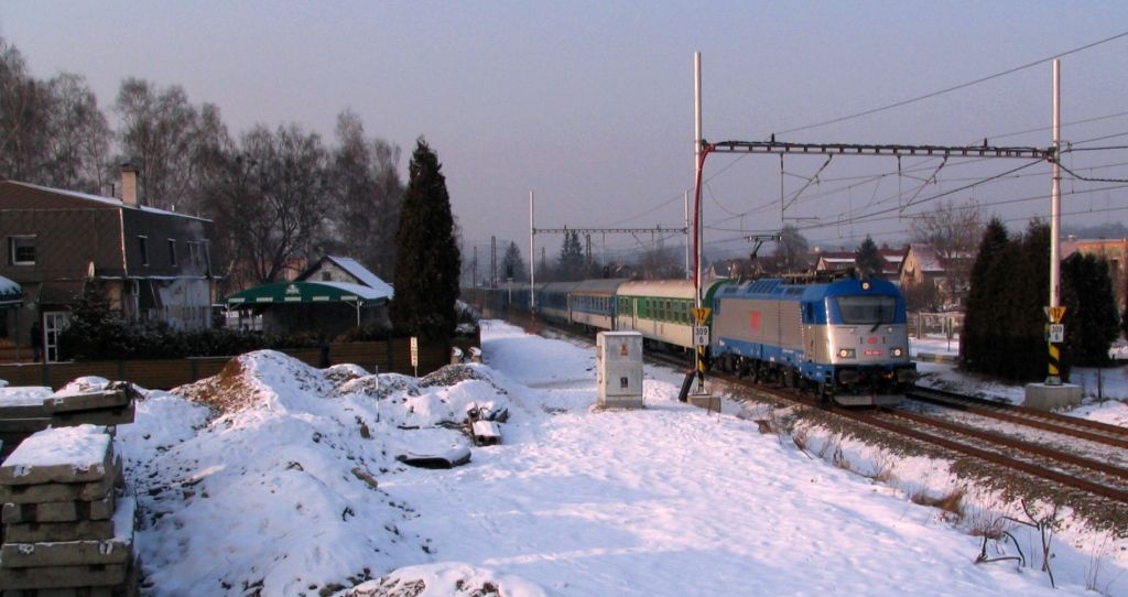 380 009-1, Ex 231 Kysuca, na mst budouc zastvky Tilec-Lybice