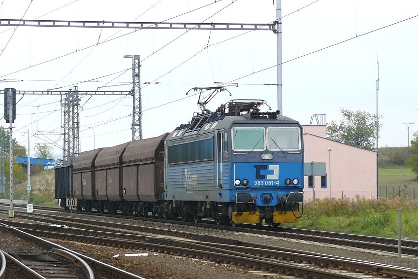 363.051-4 Opava vchod 15.10.2012