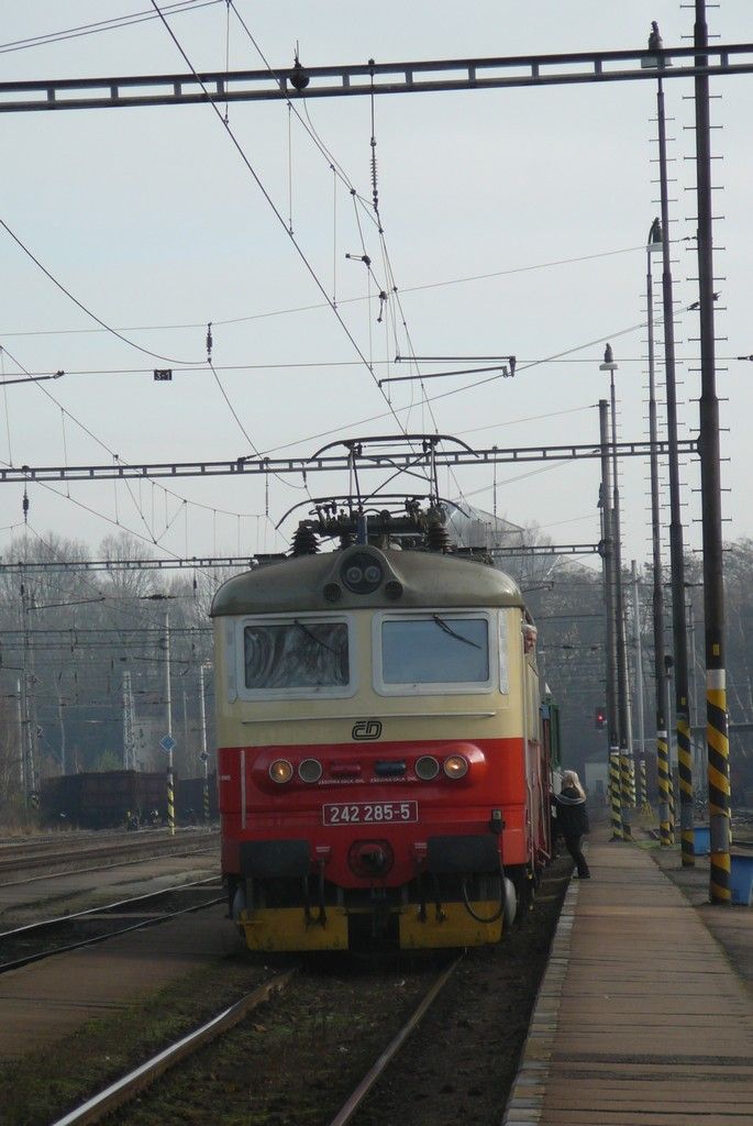 242 285, Os 8305, 15.11.08, Jindichv Hradec