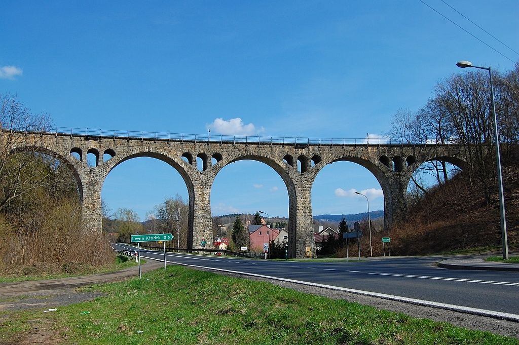 Viadukt v Lewinu Klodzkim