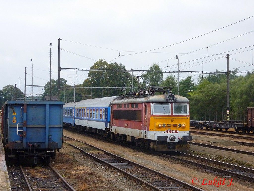 242.208, R 665 Jakub Krn, J.Hradec, 19.9.2011