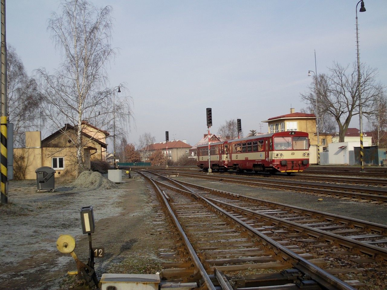 810.594+? v Os 16704 odjd z st. Rakovnk, 27.2.2016