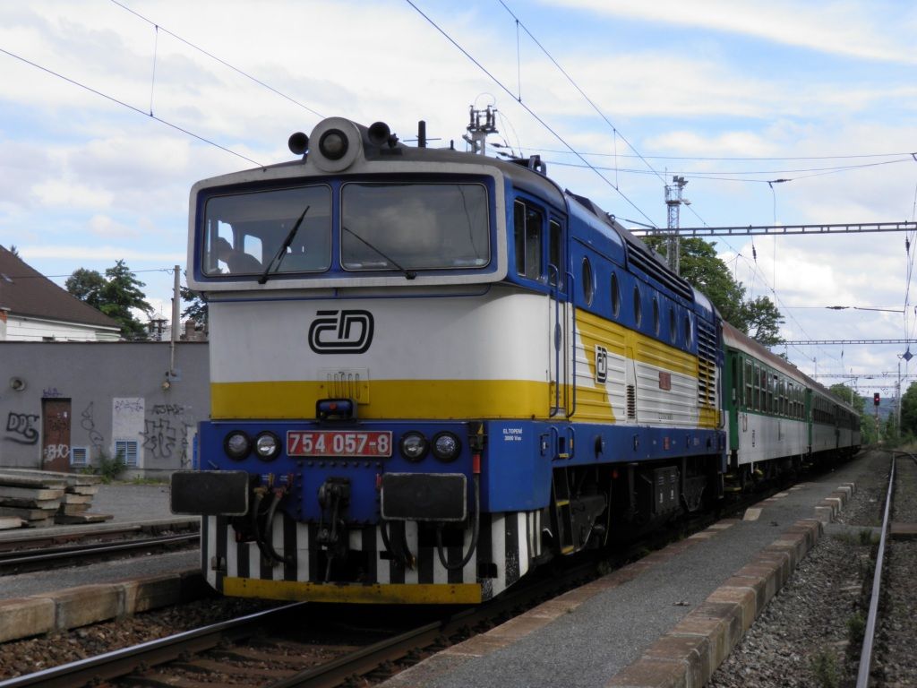 754 057-8, Petice, 22.07.2011