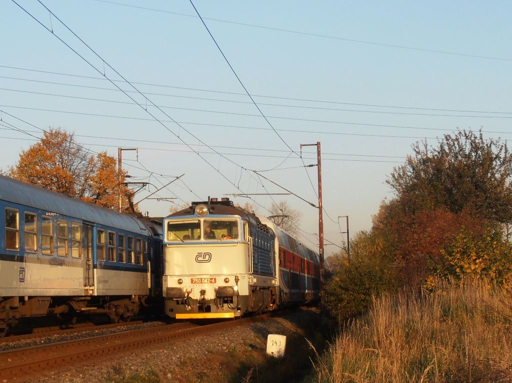 Lokomotiva 750.042, Horn Such, podzim 2012
