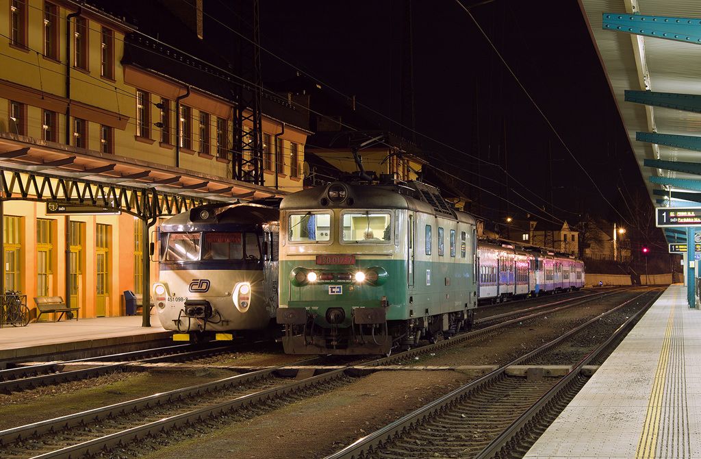 451.056/098+451.059/060, 130.017, Sv 1.nsl.882, esk Tebov, 11.1.2014, foto: Petr tembrek