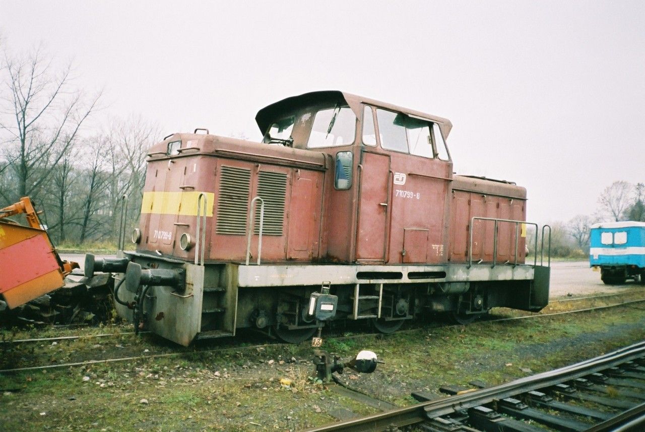 710.799 v st. Svtl nad Szavou 24.11.2002