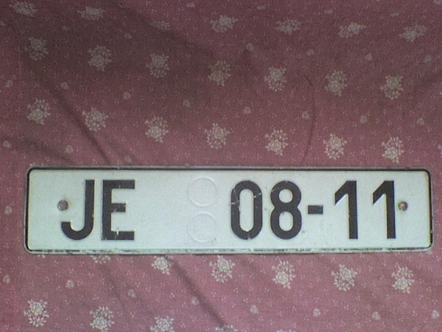 JE 08-11