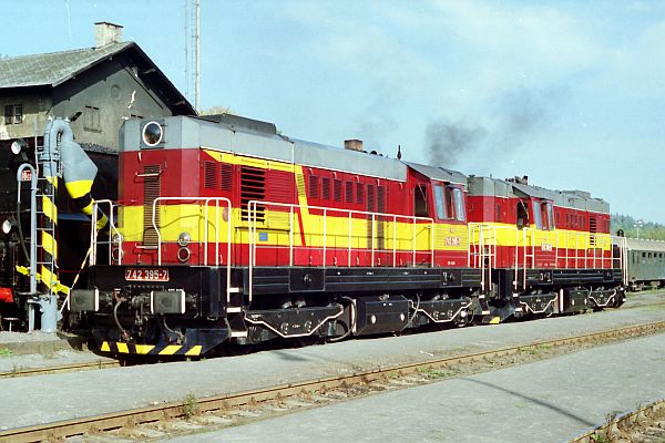 742 395 a 396 Lun u Rakovnka 25.9.93