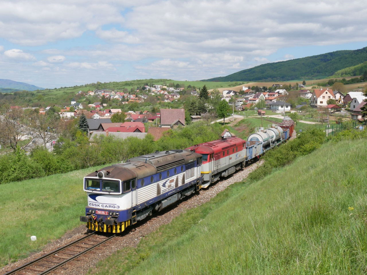 Pn 68321; 756 010 + 751 192; Rztono; 9.5.2023