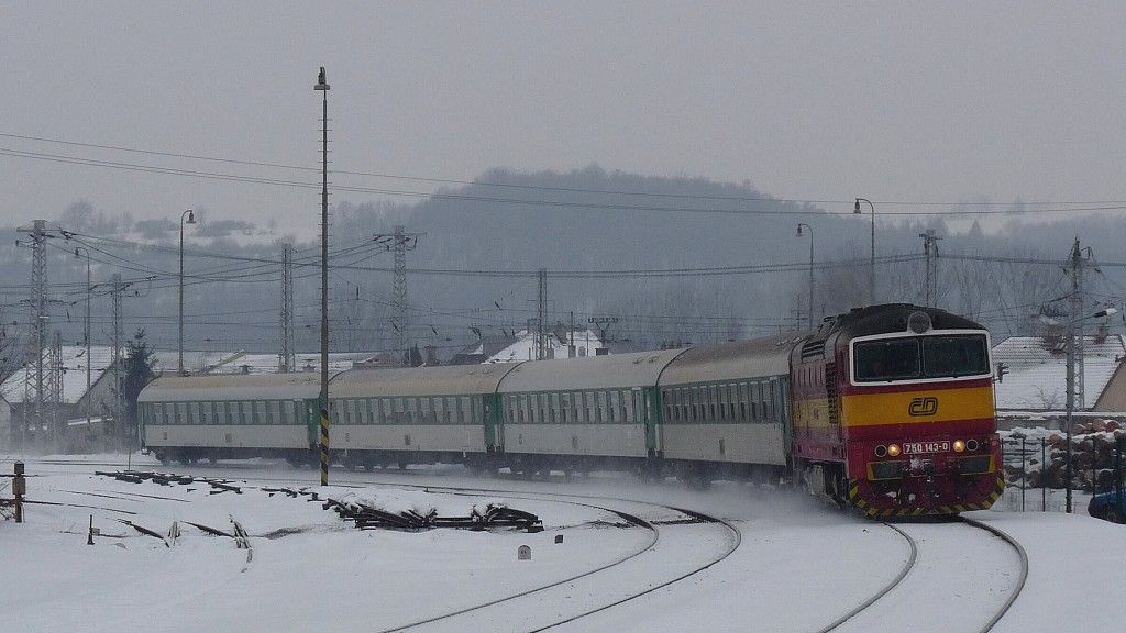 750 143-0,R 1445,Valask Mezi,12.2.2010,foto:Dobi Ji