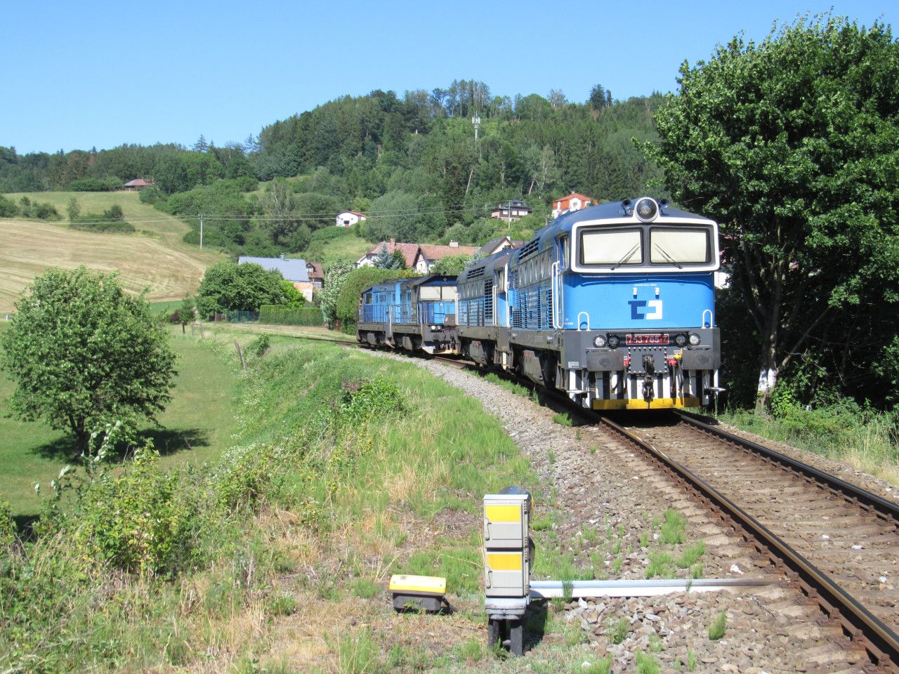 753.765 + 753.770 a 742.308+742.077 pipraven na posun ped trpaslkem v st. Star Paka 27.6.2019 