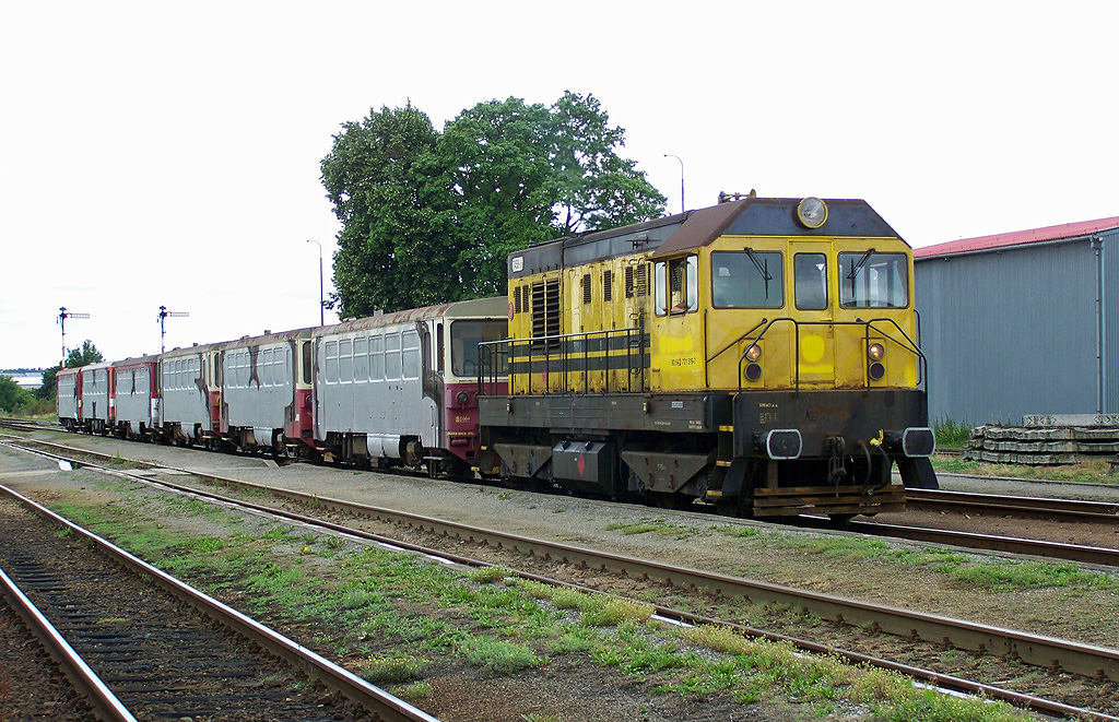 721 519 po pjezdu do Moravskch Budjovic 10.7.2014(foto Pavel Valenta)