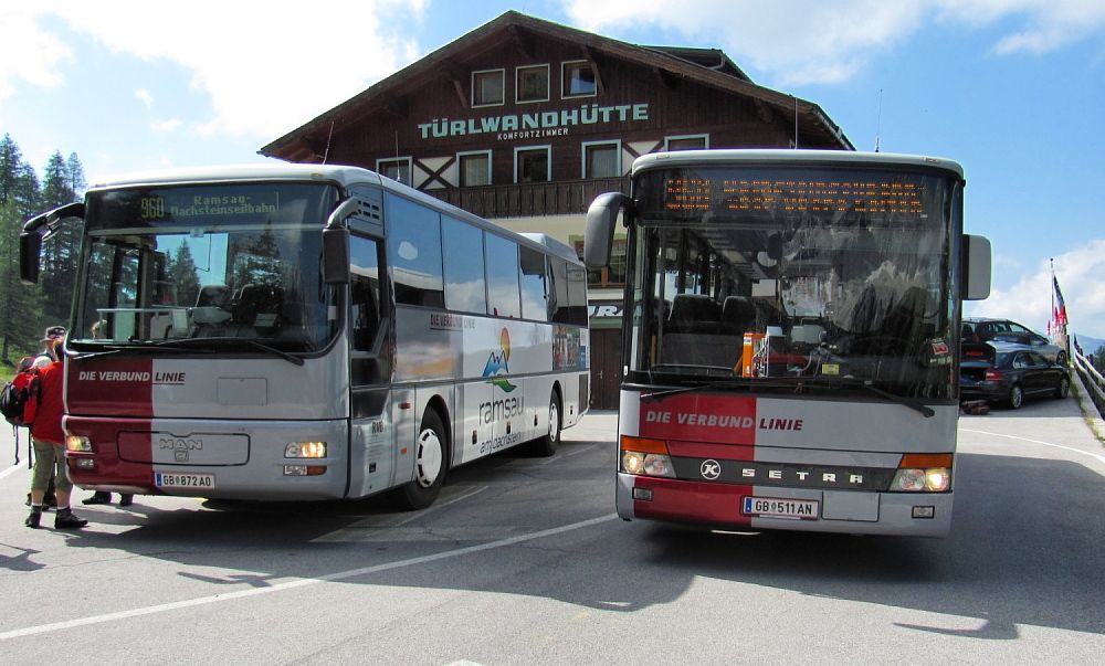 Konen zastvka linky . 960 - Dachsteinseilbahn/Trlwandhtte