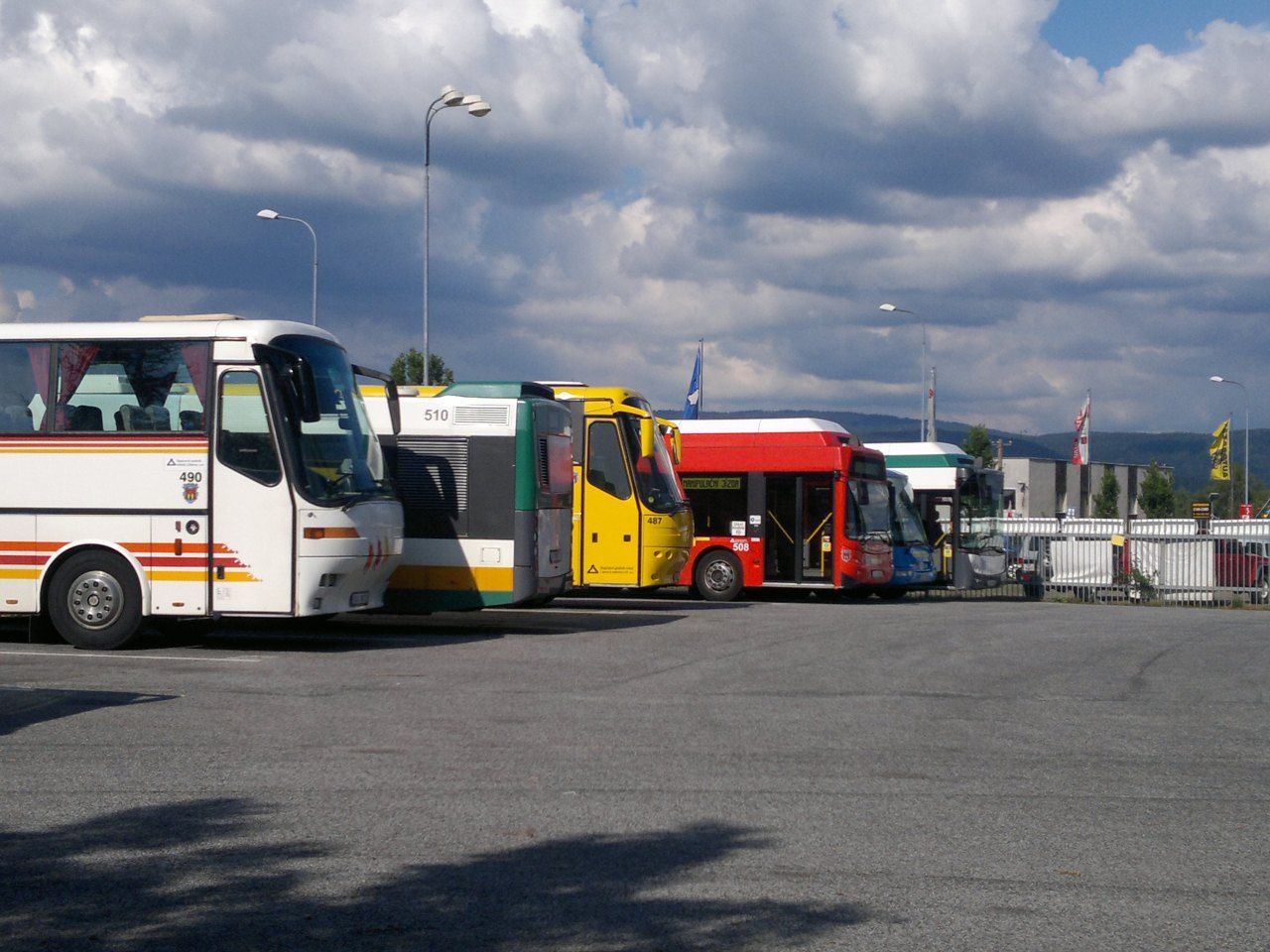 Flotila autobus v garch SAD