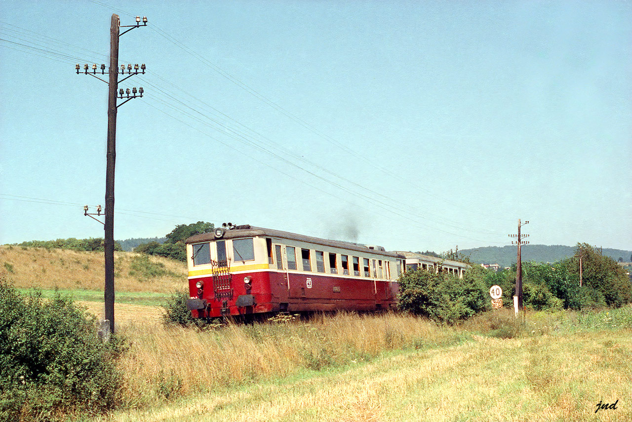 831 082 Zdice 11.8.1997