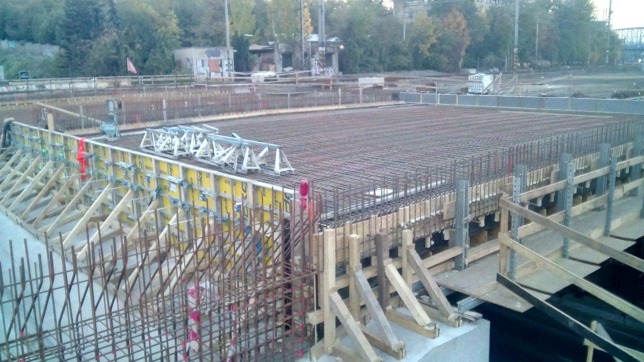 Most Slavie 11.10.2018 - ppravy na beton