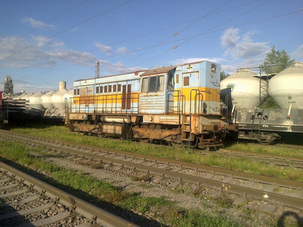 740 687-9