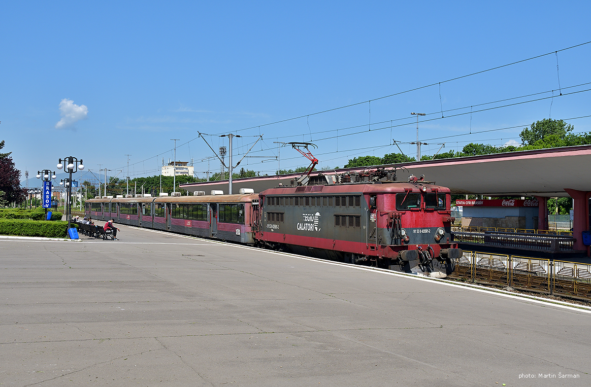 42 5581_IR 11032 [Brasov-Bucuresti Nord]_Brasov_16.5.2022