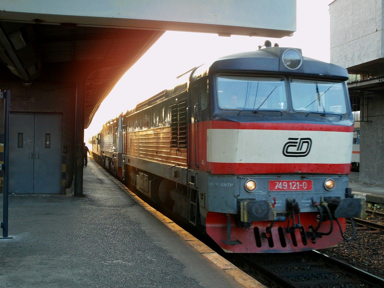 749.121+146 (pro zlohu v B) v ele zpodnho R 1242 , v st. Beroun, 22.7.2010