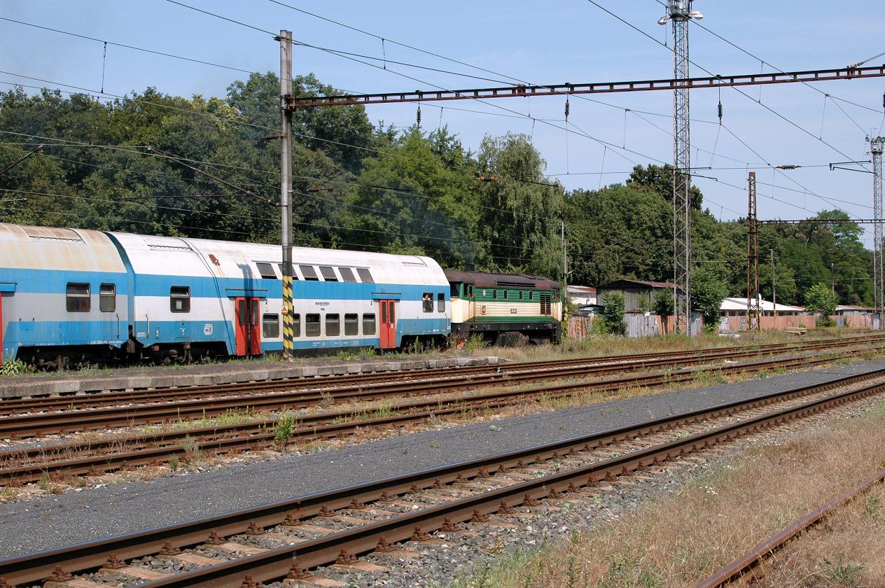 749.264 + 4 Bmto  - os. 9058 - Praha Kr - 28.7.2013.