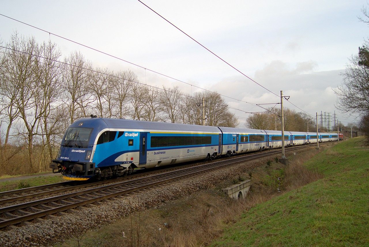 Railjet 003, Oponek 25.1.2015