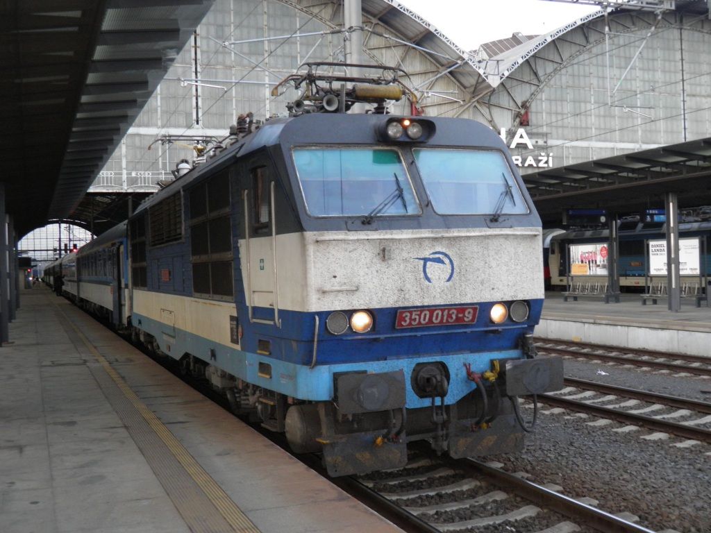 350 013-9, Praha hl.n.