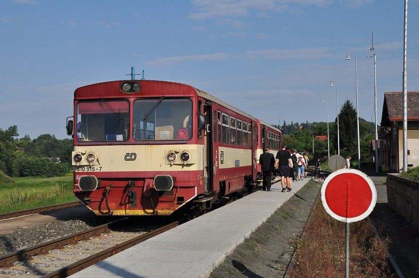 810.515 v Rovensku pod Troskami jako Sp1609 dne 18.8.2011