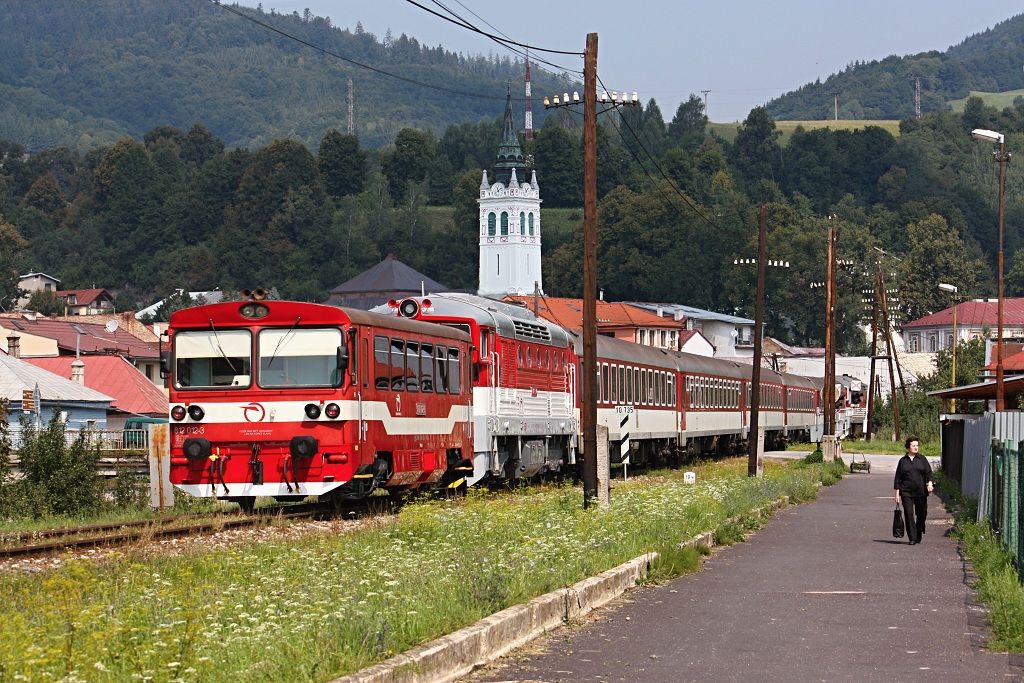 812 012+754 035+757 002, R 371, Brezno, 6.8.2012