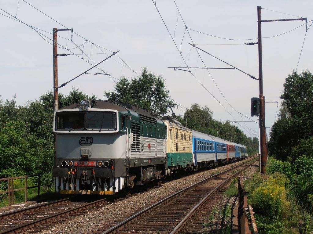 Lokomotiva 754.064, Havov-Such, 31.7.2012, Ex230