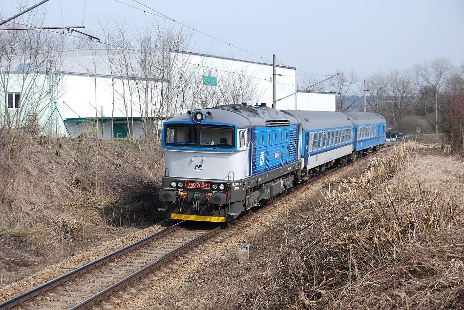 750 703-1_-_25.03.2011-_-LD Praha-Vrovice_R 1251.