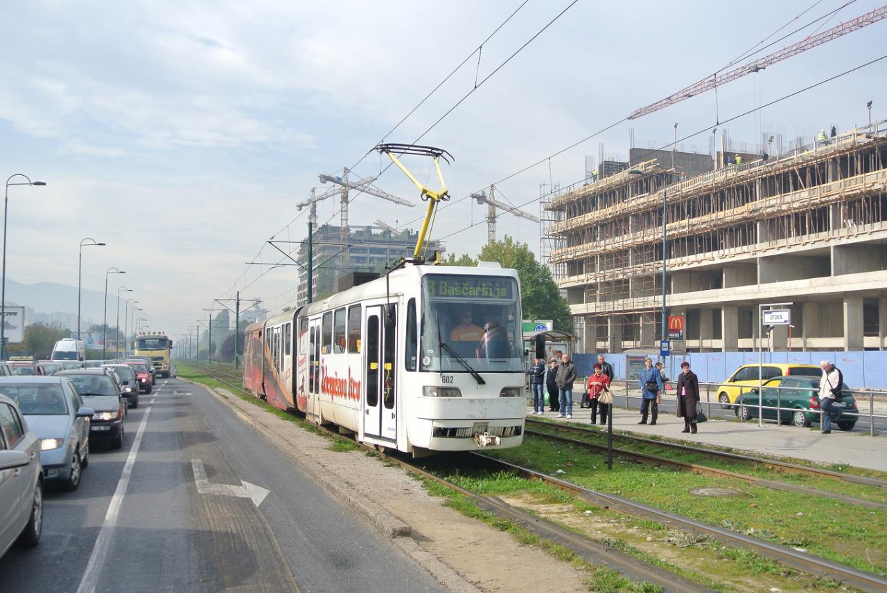 Satra III - 4 tramvaje tohoto typu jsou zatm jedin sten nzkopodl. tram. vozy v tomto mst.