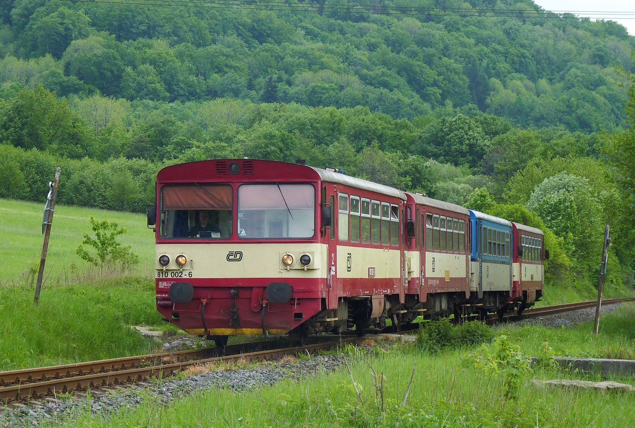 810.002, enklava