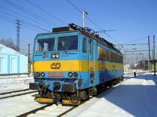 363 075 nastupuj�c� na vl.58 430