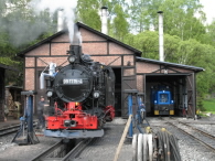 99 1715 + 199.008 Pressnitztalbahn v Jhstadtu