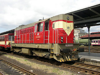 742 035