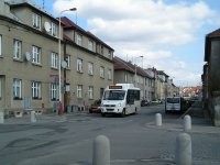 Ulice Komenského v místě křížení s ulicí Hromádkovou.