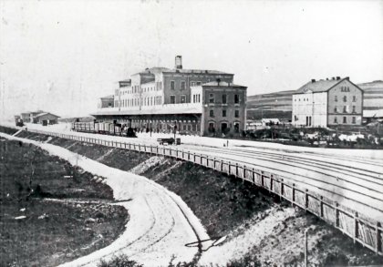 Pravděpodobně nejstarší známý pohled ašského nádraží pochází z roku 1869.