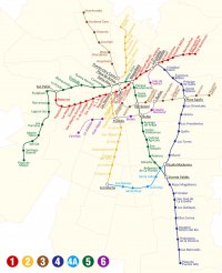 Mapa metra v Santiagu včetně chystaných linek.